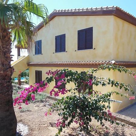 Appartamento In Splendido E Riservato Villaggio, Marina Di Tertenìa Екстериор снимка