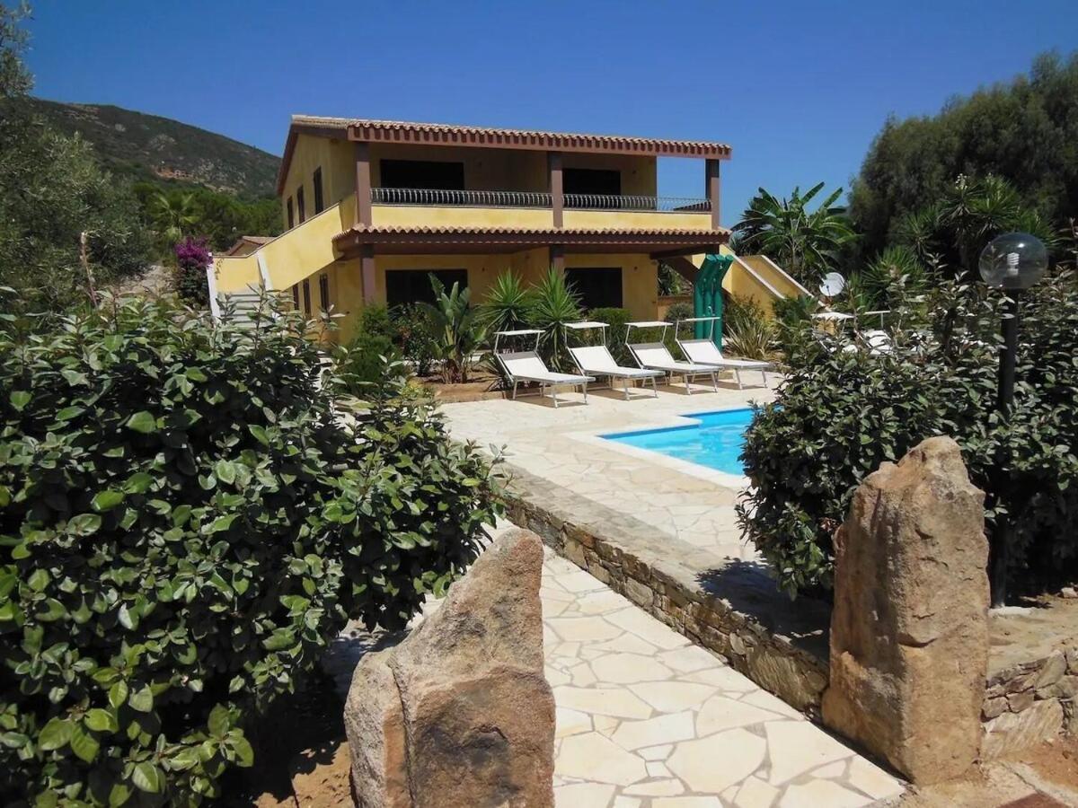 Appartamento In Splendido E Riservato Villaggio, Marina Di Tertenìa Екстериор снимка